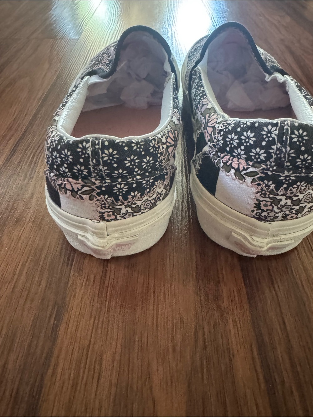 Vans Patchwork Classic Slip-On Shoes - Picture 9 of 11